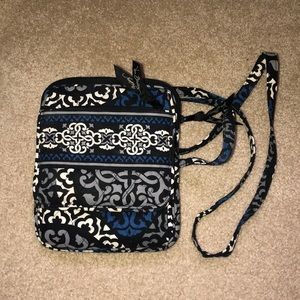 Vera Bradley crossbody purse